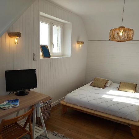 Maison Au Coeur Du Bourg, Plages A Pied Plougasnou Eksteriør bilde