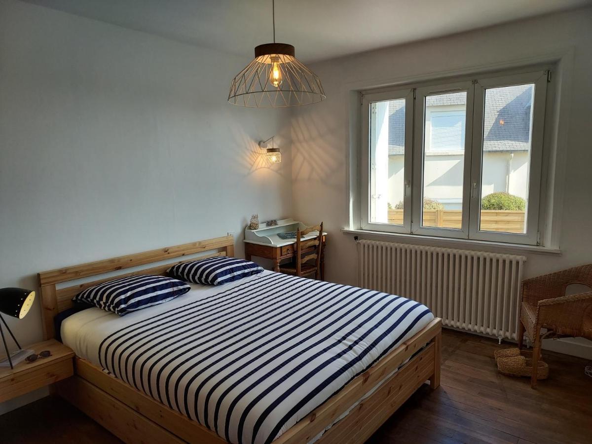Maison Au Coeur Du Bourg, Plages A Pied Plougasnou Eksteriør bilde